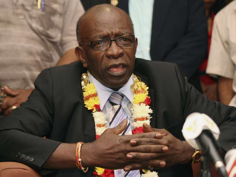 Jack Warner foi afastado da Fifa e da Concacaf por corrupção