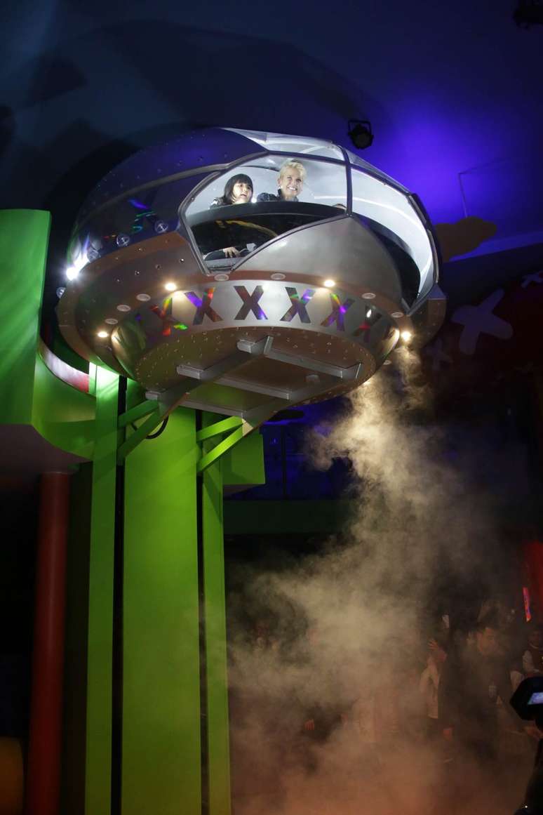 Xuxa inaugura a 2&ordf; franquia da casa de festas 'Casa X', em Ponta Grossa, no Paran&aacute; 