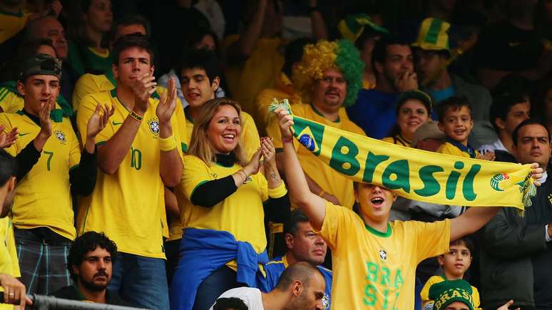 <p>Torcida recebe elogios de Felipão</p>