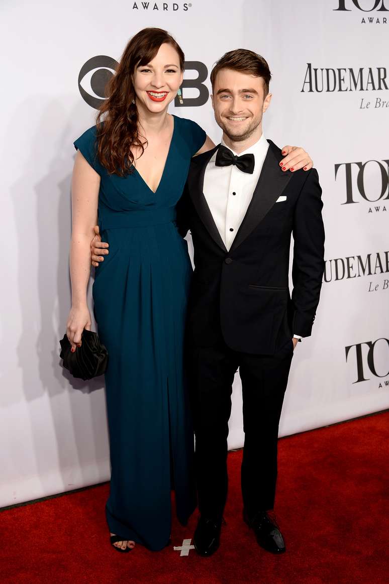 Erin Darke e Daniel Radcliffe foram ao 68º Tony Awards, no Radio City Music Hall, em Nova York