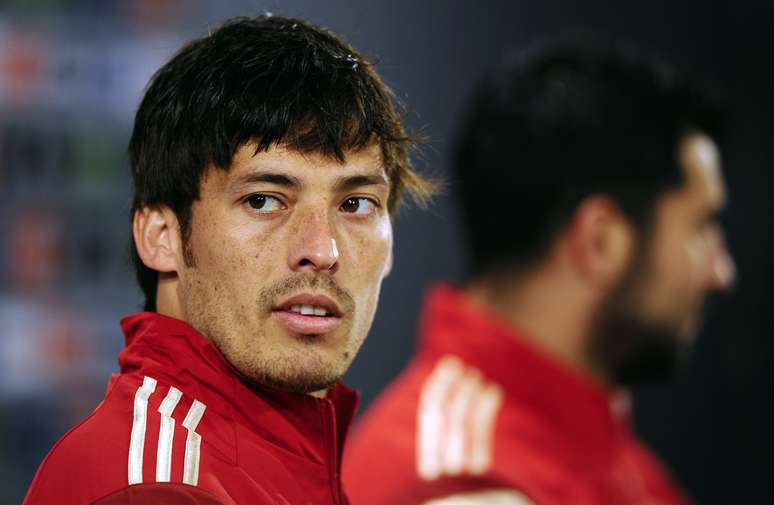 <p>Tímido e de respostas rápidas, David Silva vive o auge de seu futebol incisivo e elegante para apagar fracasso pessoal na Copa de 2010</p>