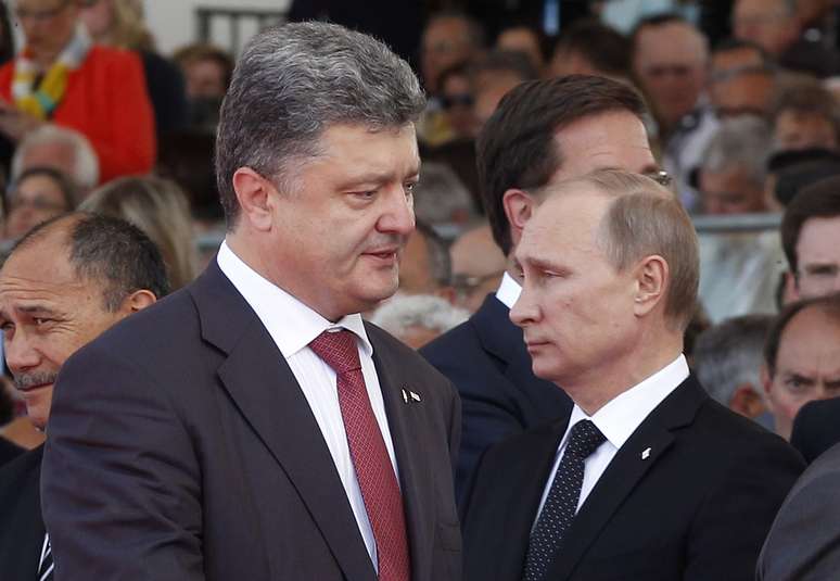 <p>Poroshenko também felicitou Putin pelo Dia da Rússia comemorado nesta quinta-feira</p>