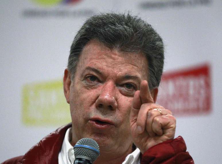 <p>Est&aacute; previsto que o presidente Santos (foto) far&aacute; uma declara&ccedil;&atilde;o sobre o tema &agrave;s 15h, indicou uma fonte governamental</p>