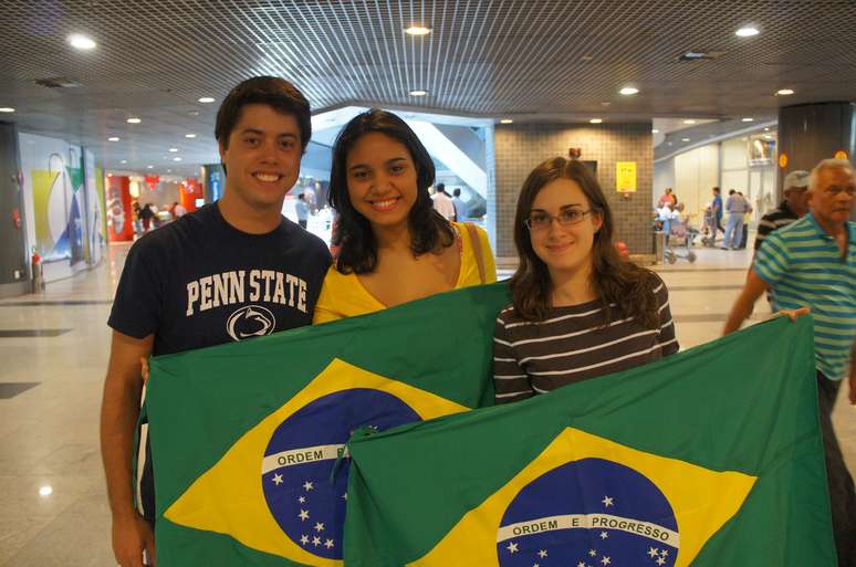 No Aeroporto, muita gente tem chegado inclusive brasileiros que moram no exterior