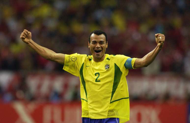 <p>Cafu foi capitão do na conquista do penta em 2002</p>