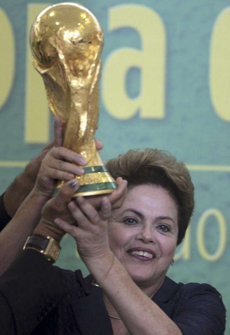 <p>Dilma está esperançosa pelo título do Brasil</p>