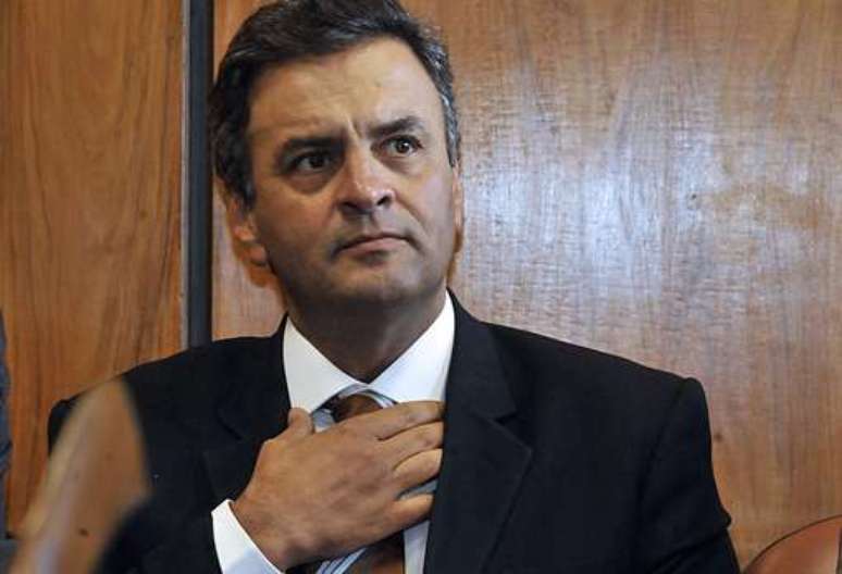 <p>Aécio Neves candidato do PSDB à presidência</p>