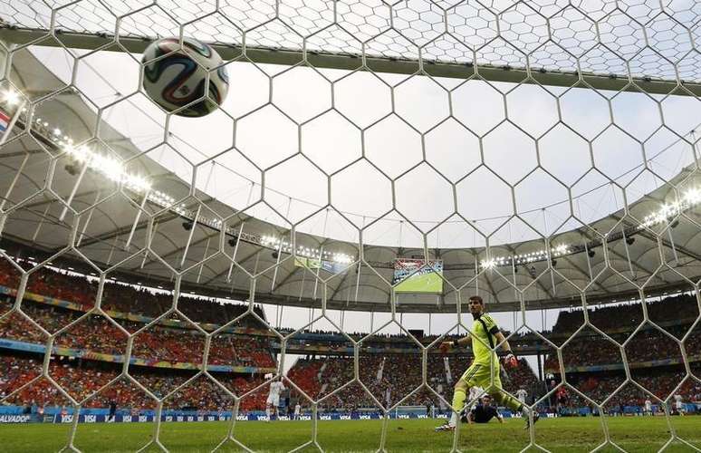 HOLANDA 5 X 1 ESPANHA COPA DO MUNDO 2014 - BRASIL MELHORES