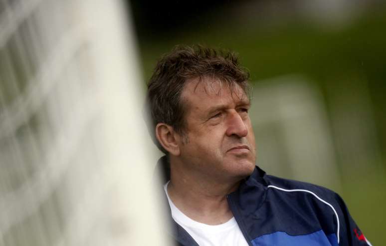 Safet Susic não quer que a Bósnia faça figuração na sua primeira participação em Copas do Mundo