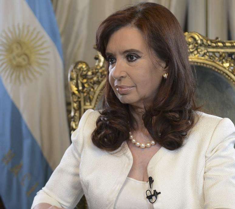 <p>Argentina de&nbsp;Cristina Kirchner&nbsp;argumenta que, ao ter depositado US$ 539 milh&otilde;es como pagamento de juros na conta do Bank of New York Mellon, o curador, tinha cumprido o seu dever de pagar suas d&iacute;vidas</p>