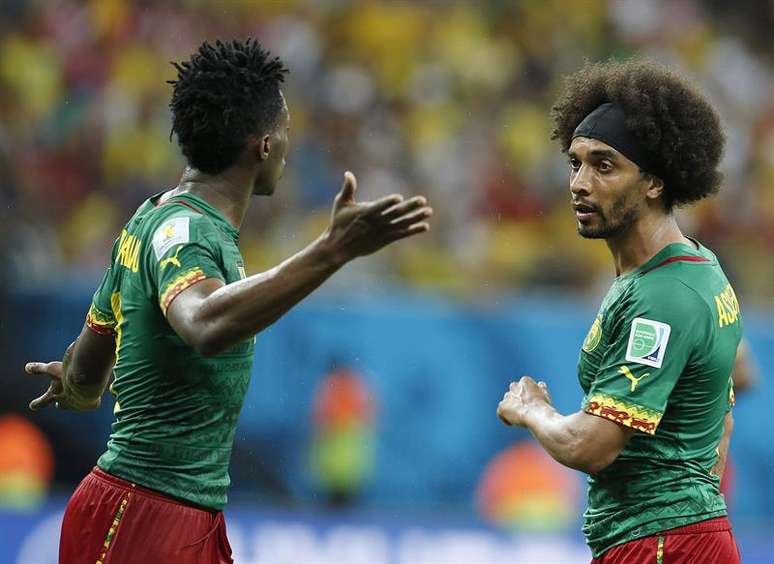 <p>Discussão entre Moukandjo e Assou-Ekotto foi criticada pelo treinador</p>