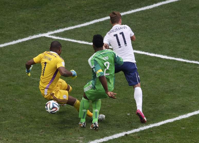 <p>França teve dificuldade para vencer a Nigéria nesta segunda-feira</p>
