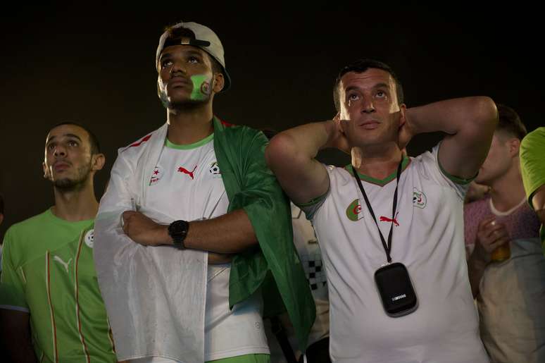 <p>Torcedores da Argélia no Fan Fest de Copacabana durante o jogo contra a Alemanha</p>