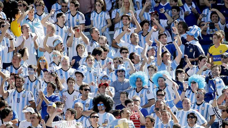 <p>Arquibancada da Arena Corinthians recebeu grande número de torcedores argentinos no confronto cotnra Suíça</p>