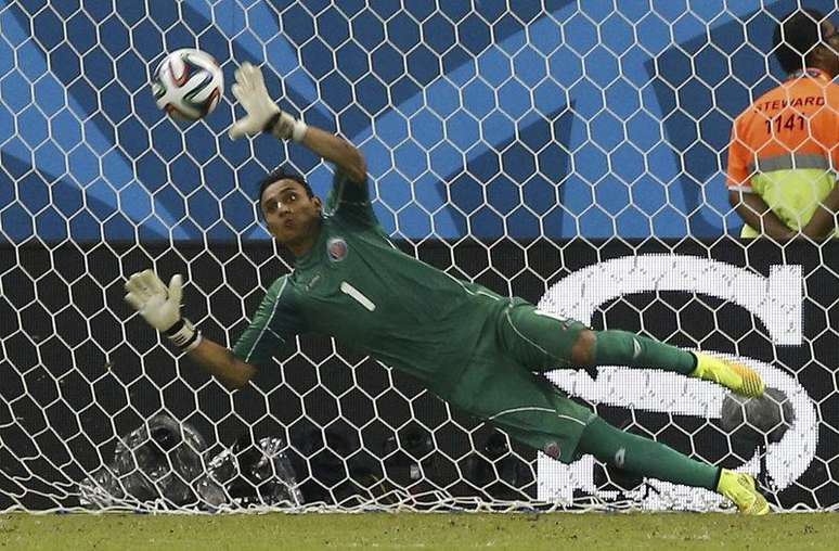 <p>Goleiro da Costa Rica Keilor Navas vem sendo destaquena Copa e especulado por vários clubes europeus</p>