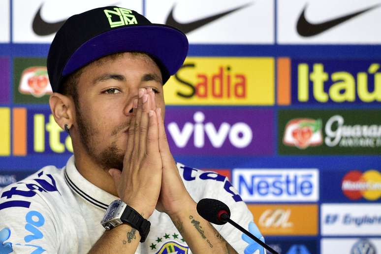 <p>Neymar só perdeu um pouco o bom-humor em uma indagação na entrevista realizada na Granja Comary</p>