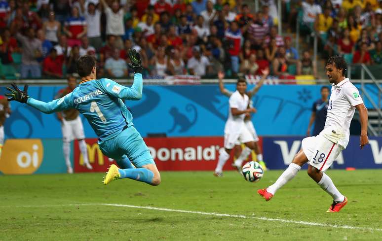 Com 11 defesas na Copa, goleiro belga &eacute; uma das figuras de sua sele&ccedil;&atilde;o