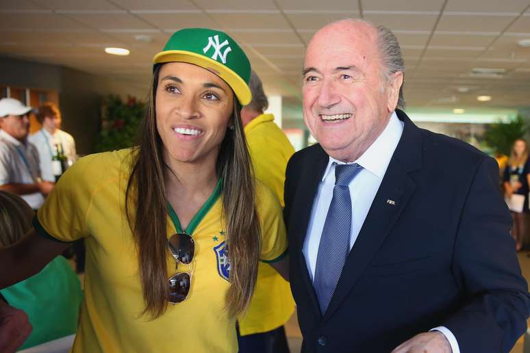 Fifa cobra que Brasil tenha bons resultados entre as mulheres, disse Marco Aurélio