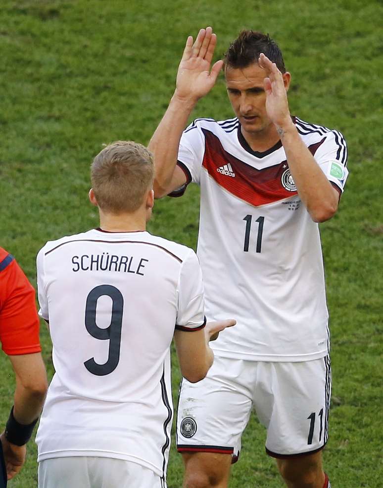 <p>Miroslav Klose é o jogador mais experiente da equipe da Alemanha, com participação em quatro edições de Copas do Mundo</p>