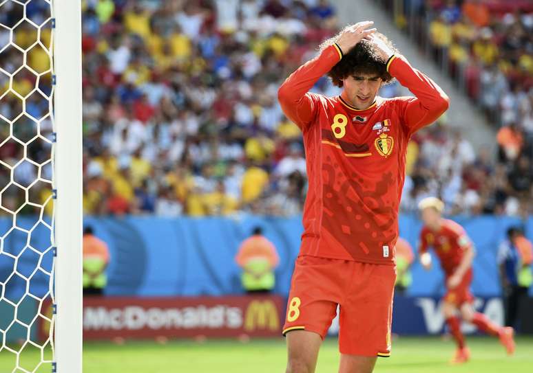 Fellaini lamenta chance de gol desperdiçada durante jogo entre Bélgica e Argentina