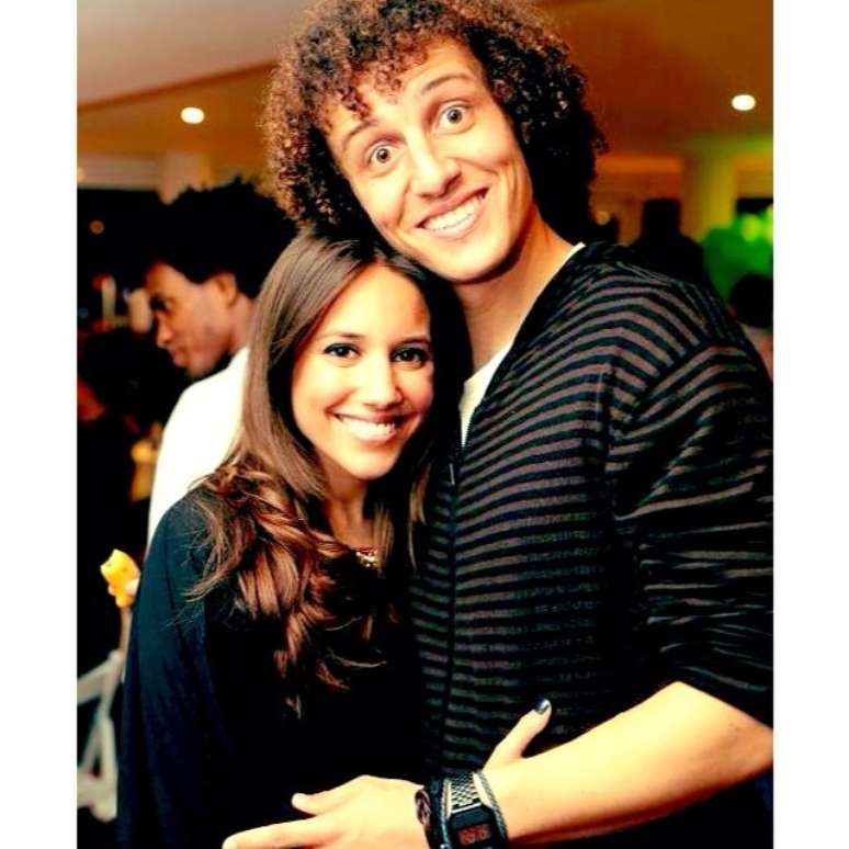 David Luiz recebeu elogios da namorada Sara Madeira no Instagram