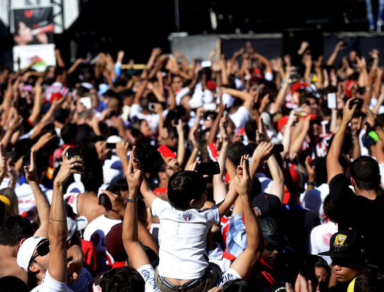 <p>Torcida do São Paulo xingou Fred na apresentação de Kaká</p>