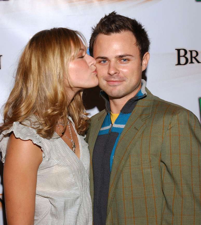 Kelly Overton e Jason Morgan, em 2004