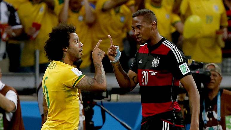 A Copa do Mundo é de futebol, mas não se resume apenas aos 90 minutos (ou mais) em que a bola rola. Torcedores, técnicos e os próprios jogadores protagonizam cenas curiosas e, muitas vezes, engraçadas