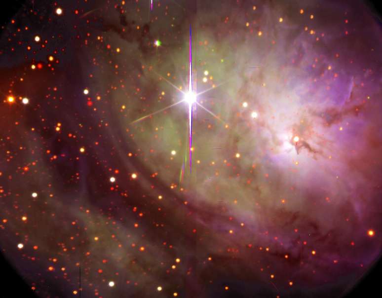 <p>A Nebulosa do Lago onde se constata a matéria interestelar</p>