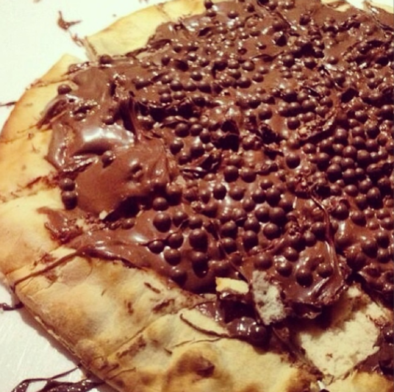 Pizza de creme de avel&atilde; com chumbinho da 68 Pizzerie