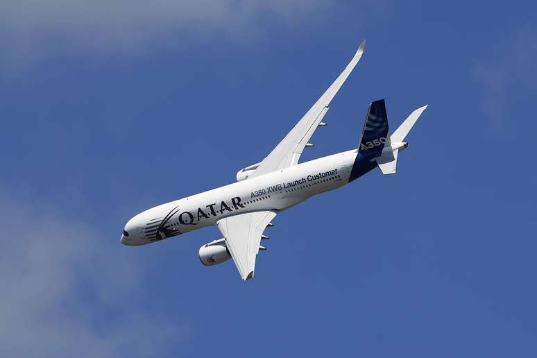 <p>Airbus A350 foi entregue &agrave; Qatar Airways</p>