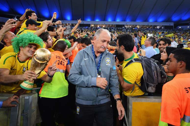 Técnico conquistou a Copa das Confederações e foi idolatrado pela torcida brasileira no Maracanã