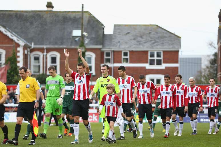 Fundado em 1904, Exeter City disputa atualmente a quarta divis&atilde;o do Campeonato Ingl&ecirc;s