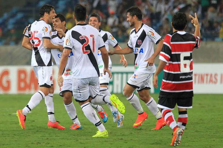 <p>Santa Cruz precisa de recuperação depois de resultados negativos contra Vasco e Vila Nova</p>