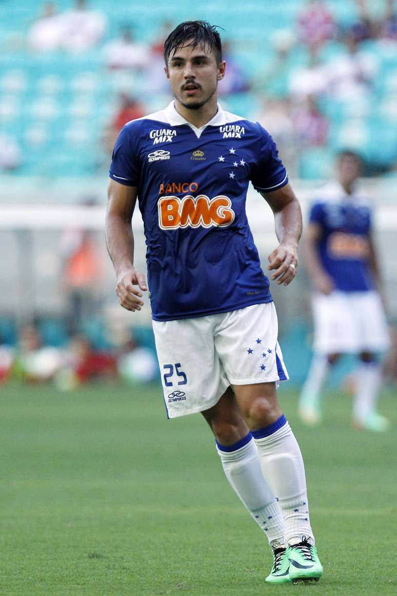 <p>Willian tem perman&ecirc;ncia garantida no Cruzeiro</p>