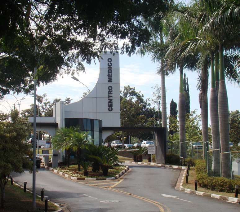 Rubem Alves está internado no Centro Médico de Campinas