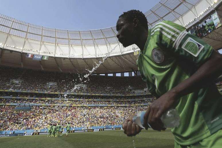 Nigeriano Musa durante partida da Copa do Mundo contra a França em Brasília. 20/06/2014