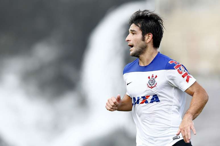 Lodeiro marcou gol em seu segundo treino no Corinthians