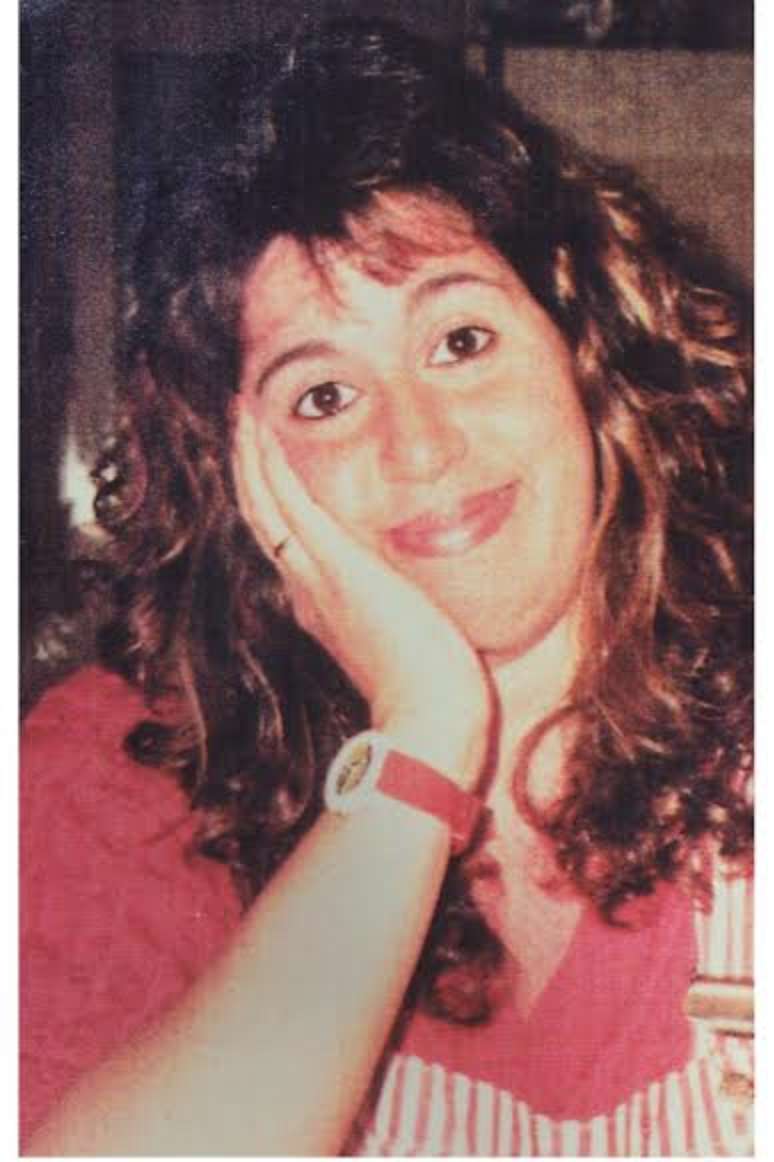 <p>Sofía Guterman perdeu sua única filha, Andrea Judith Guterman (foto), na época com 28 anos, no atentado</p>