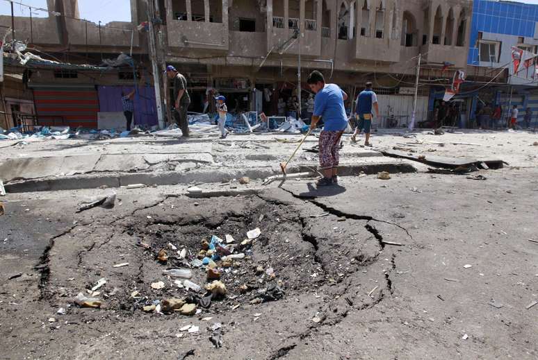 Série de ataques simultâneos deixou dezenas de mortos e feridos em Bagdá