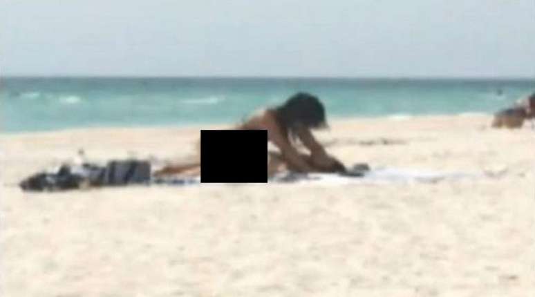 Elissa Álvarez e José Caballero foram flagrados fazendo sexo em uma praia na Flórida