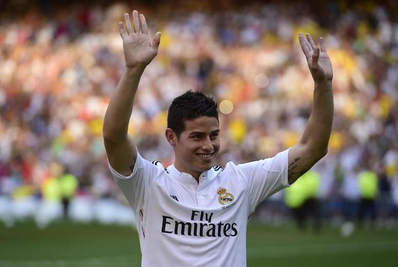 Veja fotos da apresentação de James Rodríguez no Real Madrid