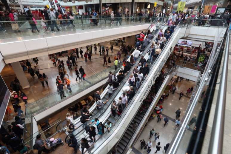 <p>Resultado&nbsp;tamb&eacute;m&nbsp;considera as&nbsp;compras parceladas realizadas na semana que antecede a data, entre 3 e 10 de agosto</p>