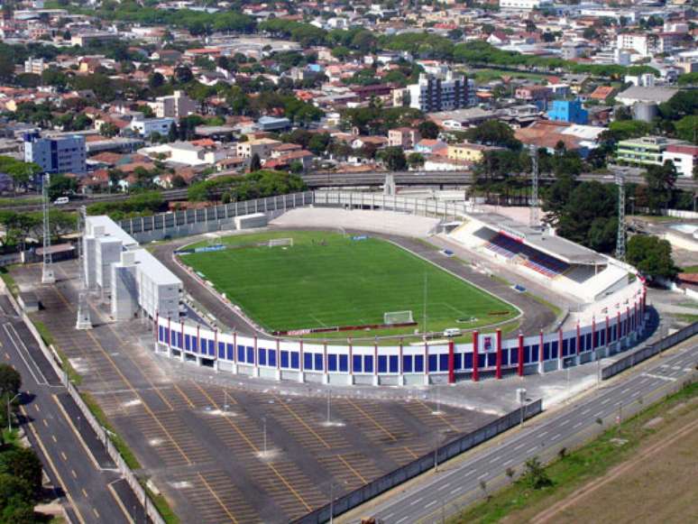 <p>Com 58 mil metros quadrados, a Vila Capanema pode representar uma mudança na história do Paraná</p>