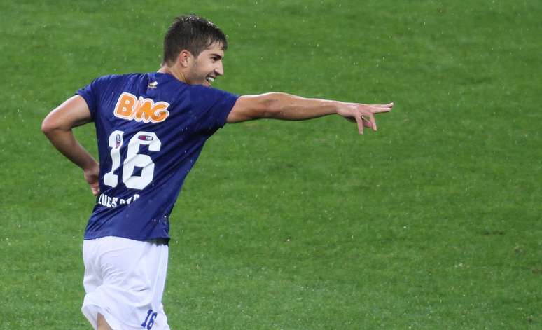 <p>Cruzeiro é o líder isolado da competição</p>