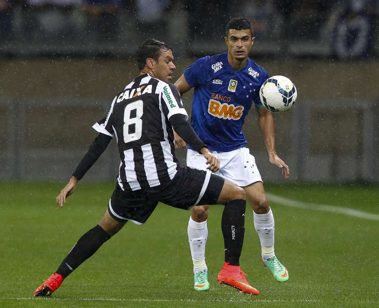 <p>Figueirense n&atilde;o conseguiu segurar Cruzeiro</p>