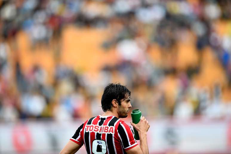 Kaká foi o são-paulino que mais se apresentou ao jogo no Serra Dourada