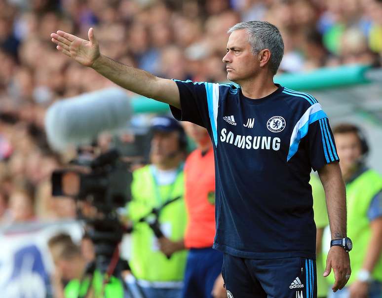 <p>Em busca de sua terceira Liga dos Campeões, José Mourinho pegou chave fácil com o Chelsea</p>