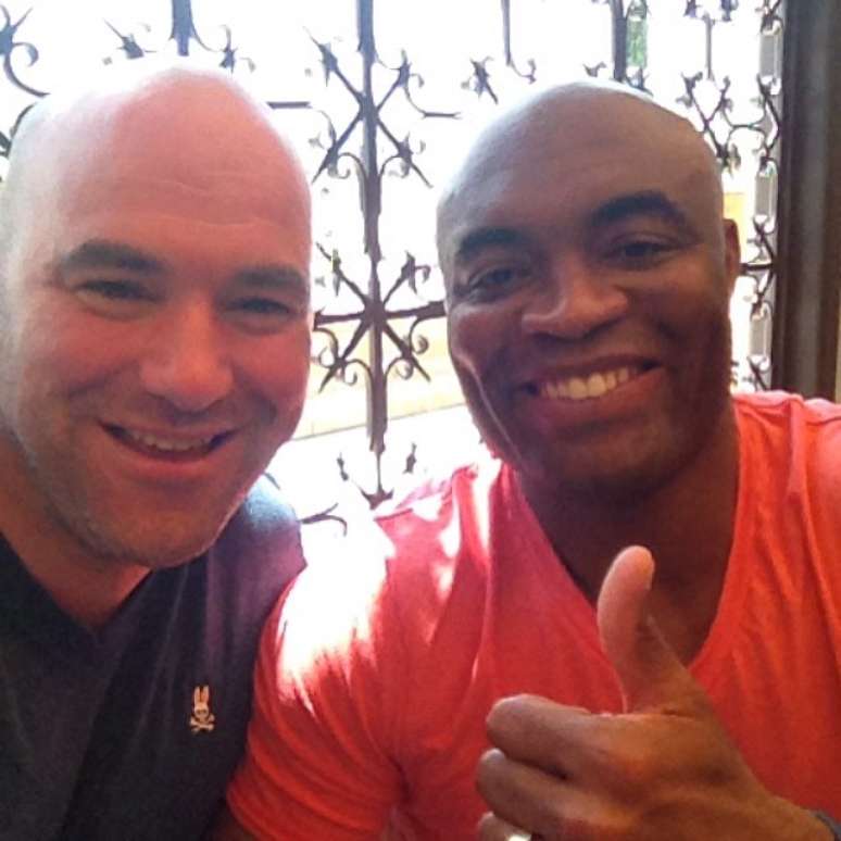 Dana White acertou retorno de Anderson Silva às lutas