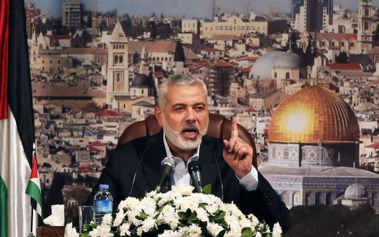 O chefe do Hamas em Gaza, Ismail Haniyeh, pronuncia discurso na Cidade de Gaza, em outubro do ano passado. 19/10/2013